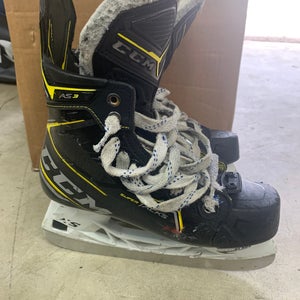 Senior Used CCM Super Tacks AS3 Hockey Skates 6.5