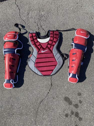 Used Nike Pro Catcher's Set