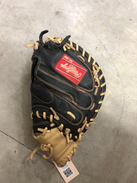 Used Rawlings Gg elite Right Hand Throw Catcher's Glove 32.5"