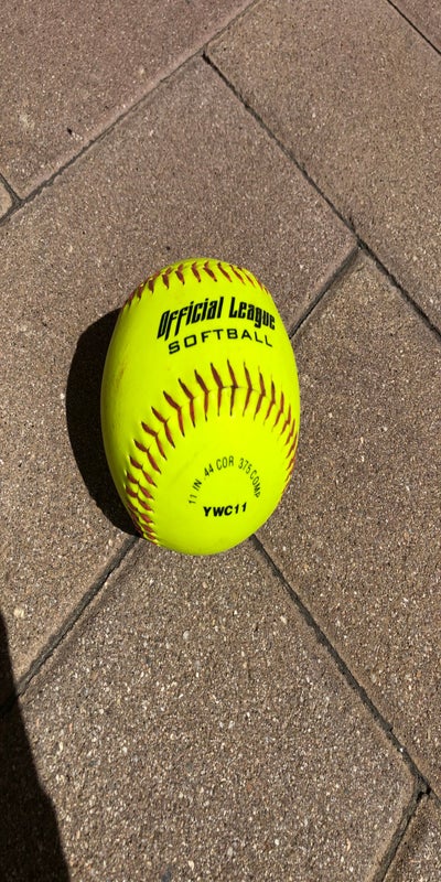 Used Rawlings Dream Seam Fastpitch Softball | SidelineSwap