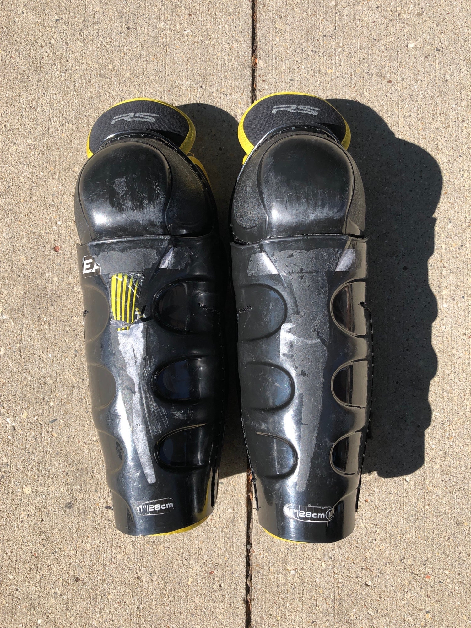 Used Easton Stealth C5.0 Shin Pads | SidelineSwap