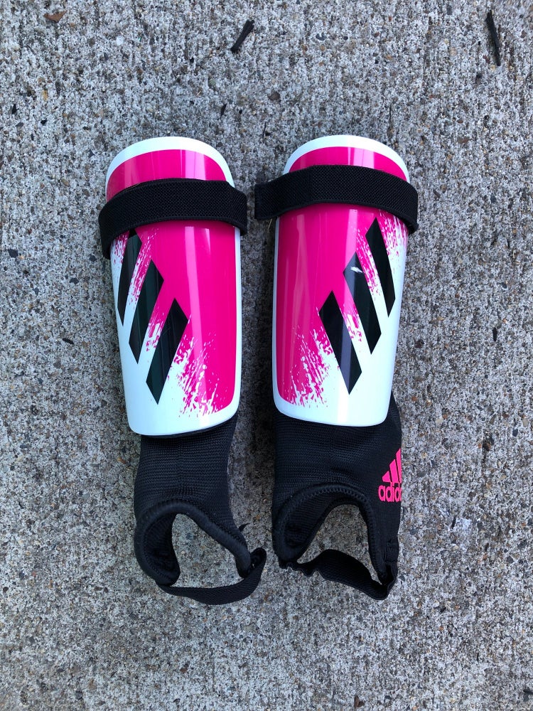 Used Adidas Soccer Shin Guards (Size: XS)
