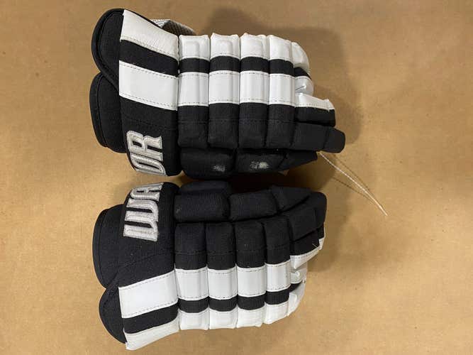 Used Warrior Bonafide X Gloves 11"