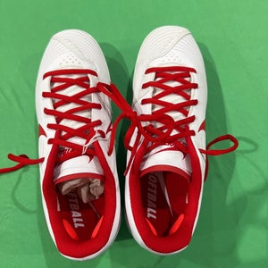 Red New Women's Men's 7.0 (W 8.0) Metal Nike Footwear