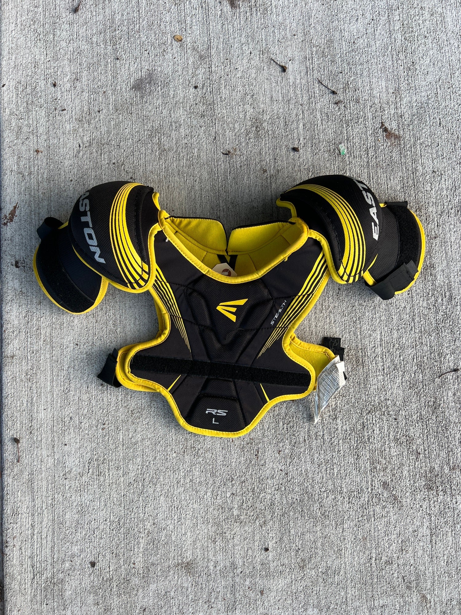 EASTON STEALTH RS Shoulder Pad- Sr – SkatePLUS Pty Limited