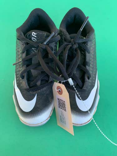 Black Used Youth Molded Nike vapor Footwear (12C)