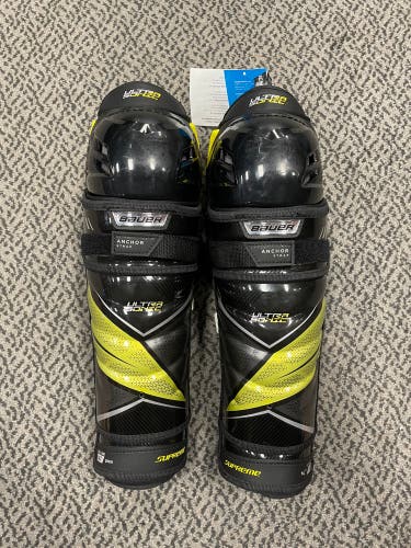 Bauer Ultra Sonic 14” shin pads
