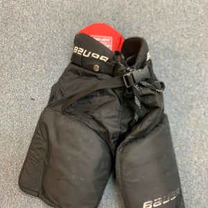 Junior Used Small Bauer Vapor X700 Hockey Pants