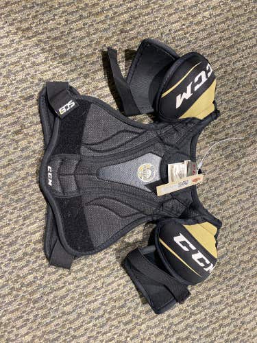 Used Youth Large CCM SC87 Shoulder Pads