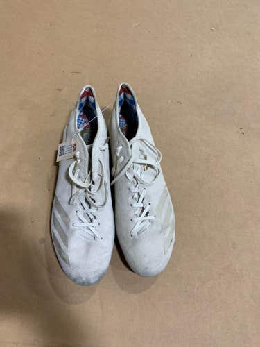 White Adult Used Men's Men's 15.0 (W 16.0) Molded Adidas Cleats