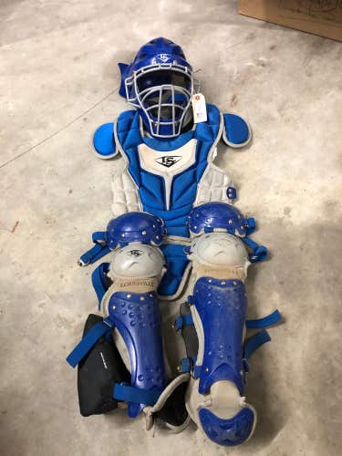 Used Louisville Slugger Catcher's Set