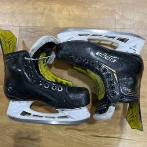 Intermediate Used Bauer Supreme S29 Hockey Skates D&R (Regular) 5.5