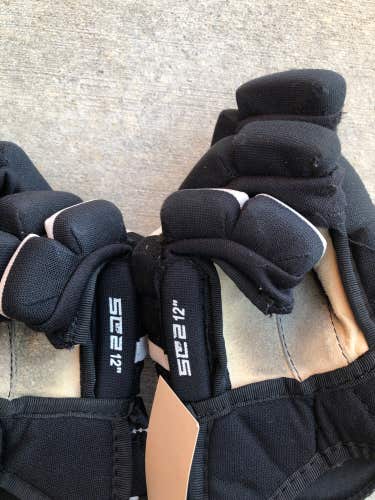 Used Reebok SC2 Gloves 12"