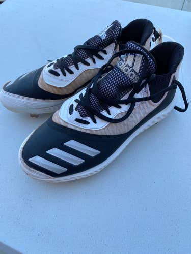 Used Men's 11.0 (W 12.0) Adidas Footwear