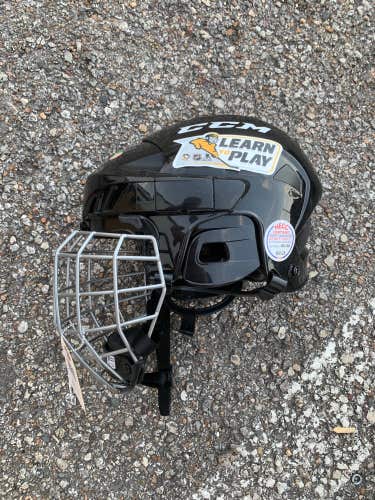 Used Small CCM FL40 Helmet