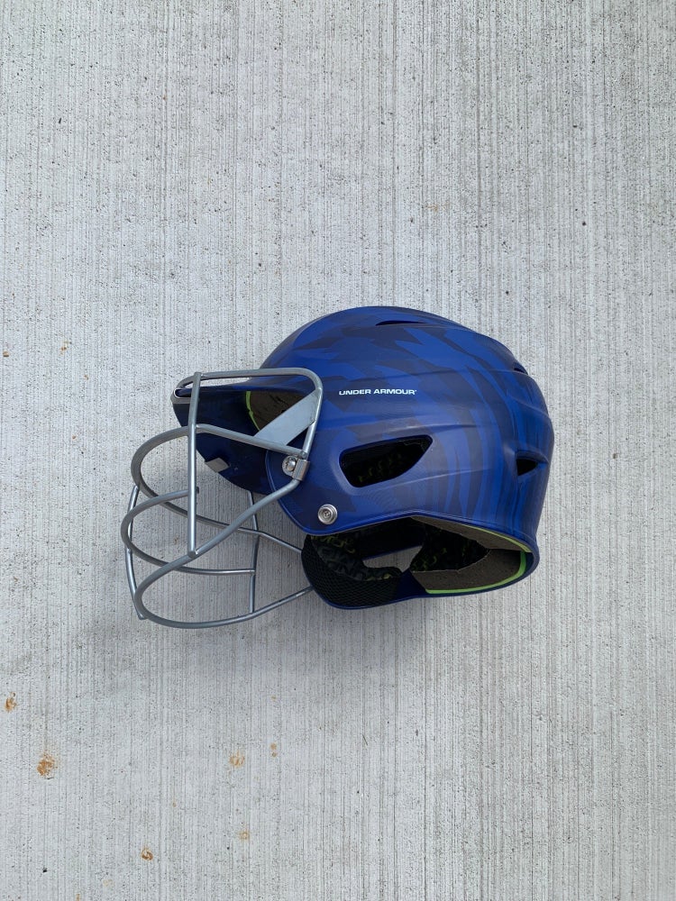 Used Under Armour Baseball Batting Helmet (6 1/2 - 7 1/2)