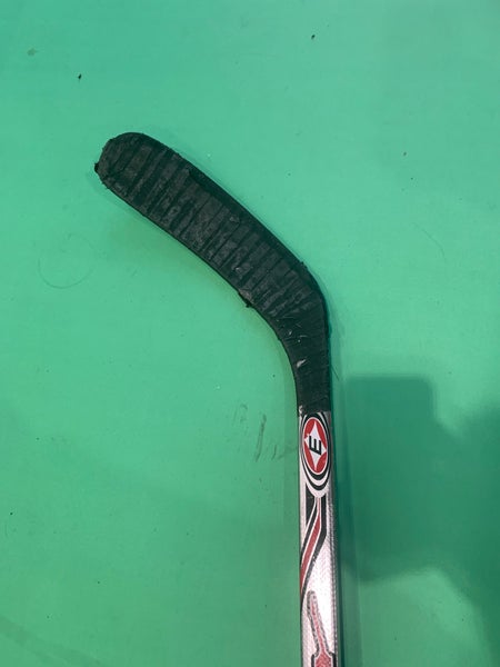 New Senior Easton Synergy Elite Hockey Stick 100 flex Drury non grip Left  Rare | SidelineSwap