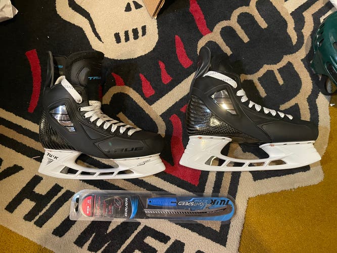 New True Regular Width Pro Stock Size 9.5 Pro Custom Hockey Skates
