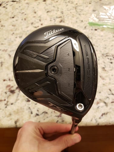 Titleist Tsi3 3 wood 15*