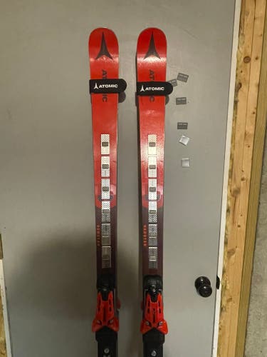 2022 Atomic 193cm 30 Meter Redster FIS GS Skis