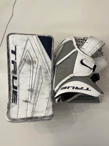Connor Hellebuyck L4.1 glove and blocker set