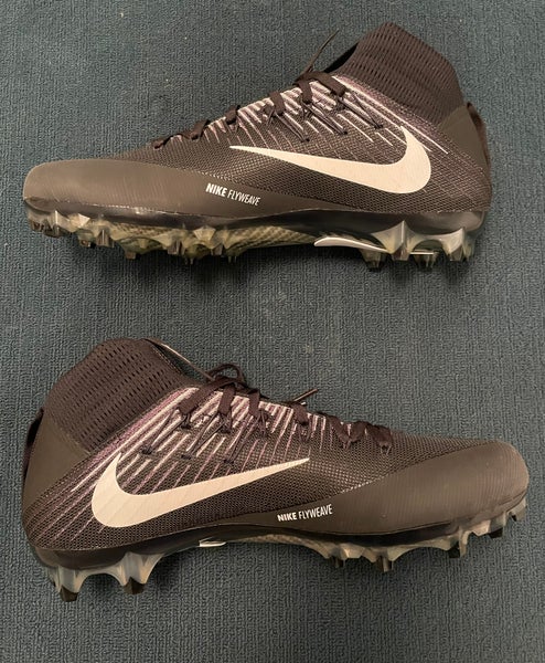 Nike, Shoes, Nike Vapor Untouchable Elite 2 Cf Black White Football  Cleats Size 5