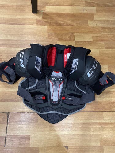 Senior Large CCM JetSpeed FT390 Shoulder Pads