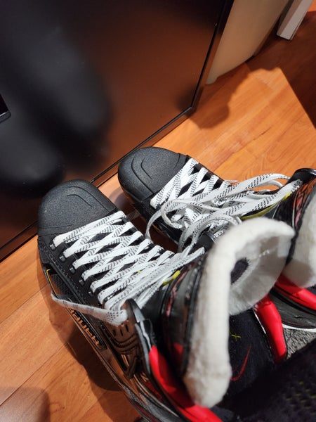 Senior New Bauer Vapor 2X Pro Hockey Skates Regular Width Size 9