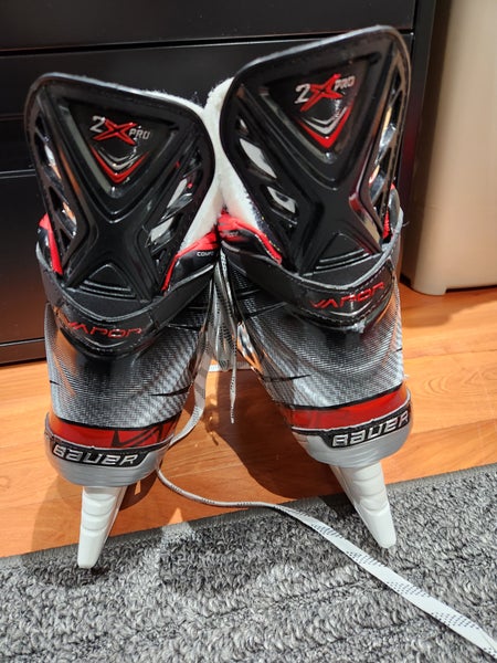 Senior New Bauer Vapor 2X Pro Hockey Skates Regular Width Size 9