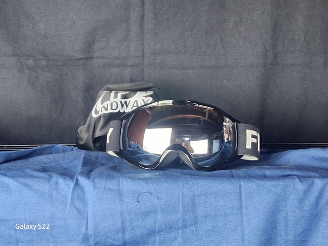 Unisex New A5 OTG Over Glasses Ski Goggles Black Vlt A5 OTG Ski Goggles Over Glasses for Anyone