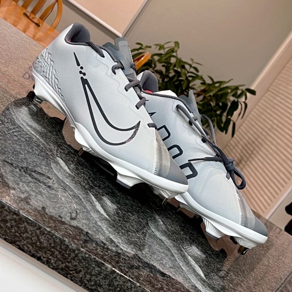 Nike React Vapor UltraFly Elite 4 Grey Cleats DA0701-002