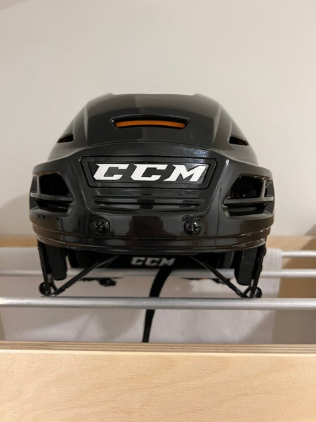 New Large CCM Tacks 710 Helmet & Large Black FM580 Cage