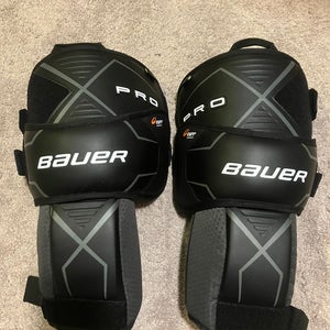 Bauer Pro Goalie Knee Pads