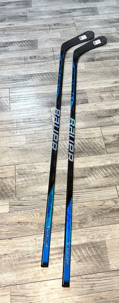 New! 2 Pack 2x 77 Flex P92 Right Hand Bauer Sync Hockey Sticks