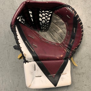 Used Senior Vaughn Velocity V5 Regular Hockey Goalie Glove