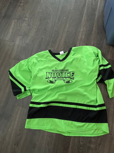 Green Used XL  Jersey