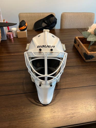 Bauer Profile 950x Senior Sm/Md Goalie Mask