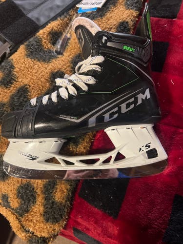 Used CCM Regular Width Size 7.5 RibCor 88K Hockey Skates
