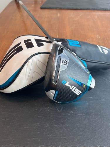 Men's Right Handed Extra Stiff Flex 9 Loft Sim2 Driver
