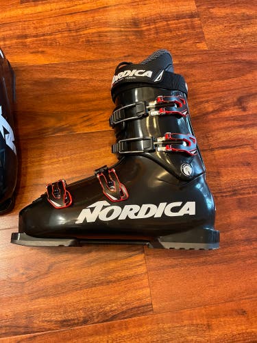 Nordica GP70 Ski Boots