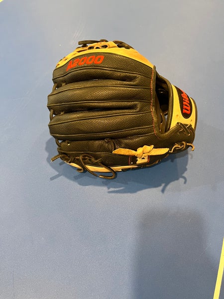 Infield 11.25" A2000 Baseball Glove