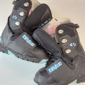 Used Thirtytwo Lashed Senior 8 Womens Snowboard Boots
