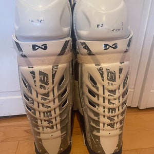 Nexus 8000 Shin Pads 17"
