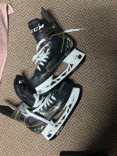 Used CCM Regular Width Size 5.5 AS3 Pro Hockey Skates