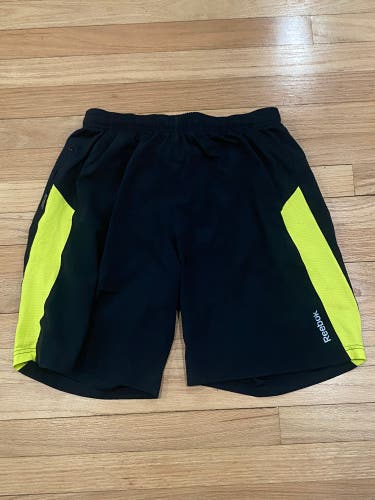 Nike athletic shorts Medium