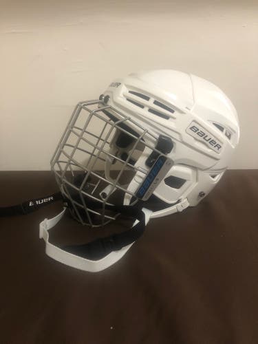 Like New Bauer IMS 5.0 size L helmet+cage