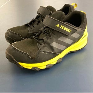 Adidas Terrex hiking shoe men’s size 5 1/2