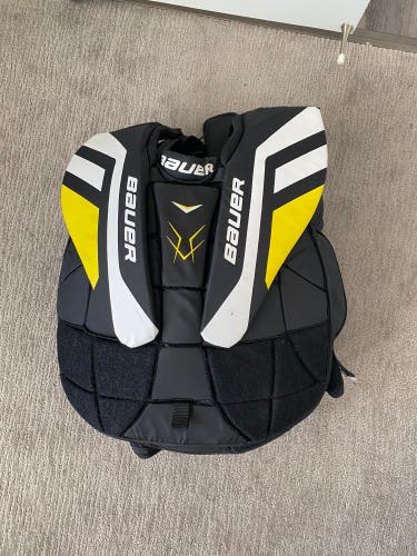 Used Large Bauer Supreme One.7 Goalie Chest Protector