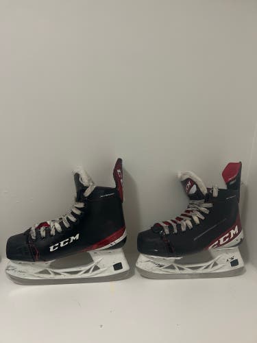 Ccm jetspeed hockey skates