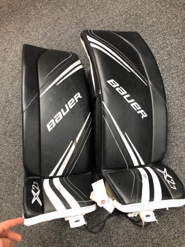 Used 30" Bauer Vapor X2.7 Goalie Leg Pads